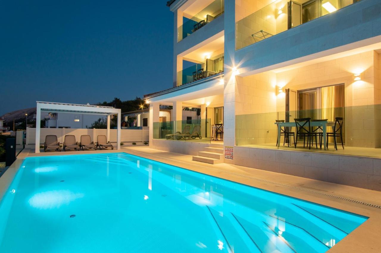 Apartvilla Pag 帕格 外观 照片