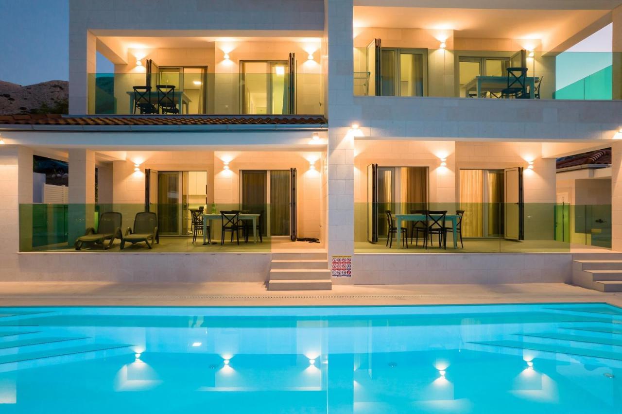 Apartvilla Pag 帕格 外观 照片